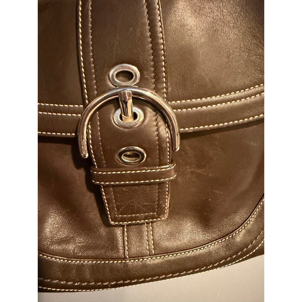 Vintage Coach Soho Leather Flap Shoulder Bag in Brown - Picture 5 of 16